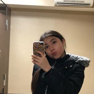 Meet your Posher, Helen